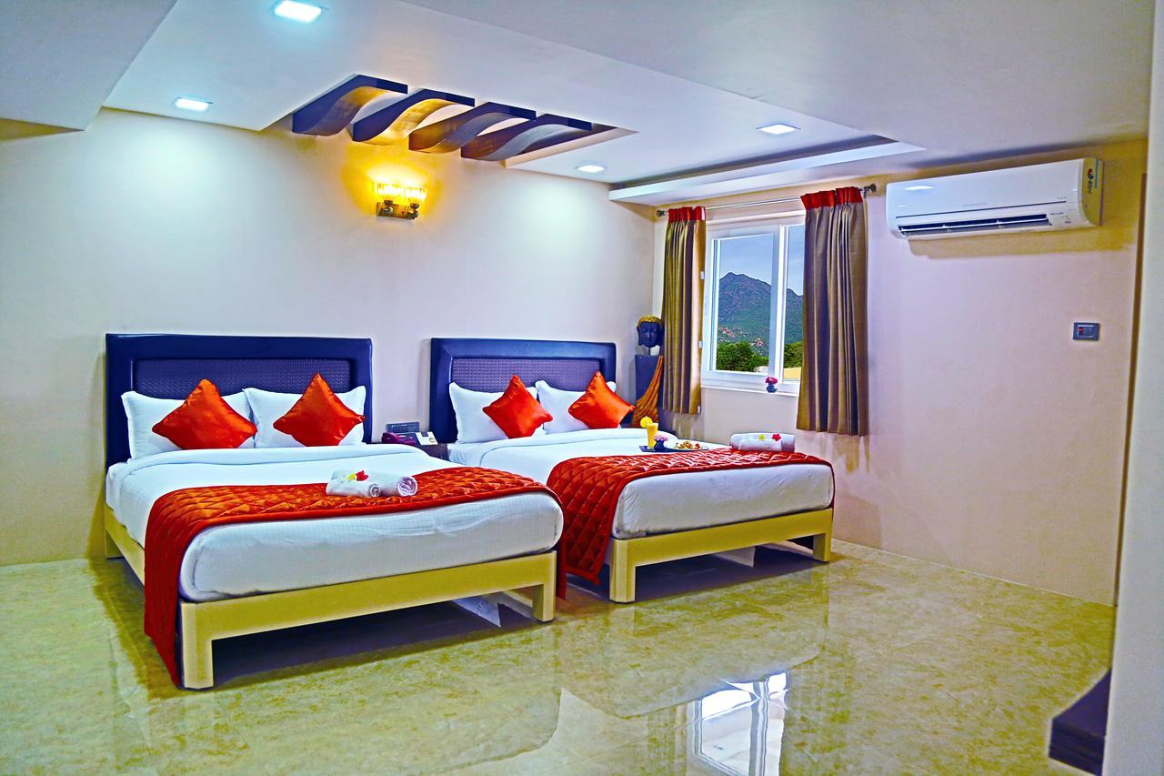 Athena Hotel Tiruvannāmalai Exteriör bild